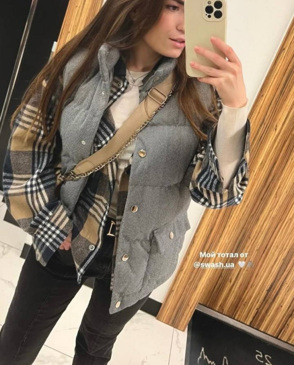 17/1 Жилетка пухова кашемірова на кнопках